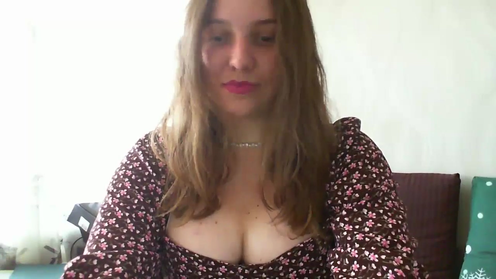 Gallery image thumbnail from Lana_Lasagna's myfreecams stream on, 06/21/2024, 09:44 image 3 of 20
