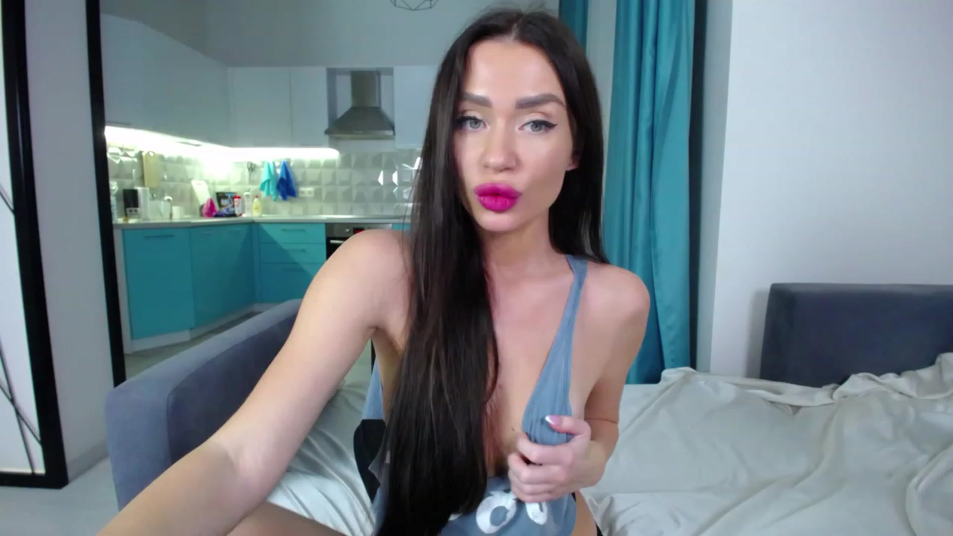 Gallery image thumbnail from Lana_Love's myfreecams stream on, 12/01/2022, 20:45 image 4 of 20