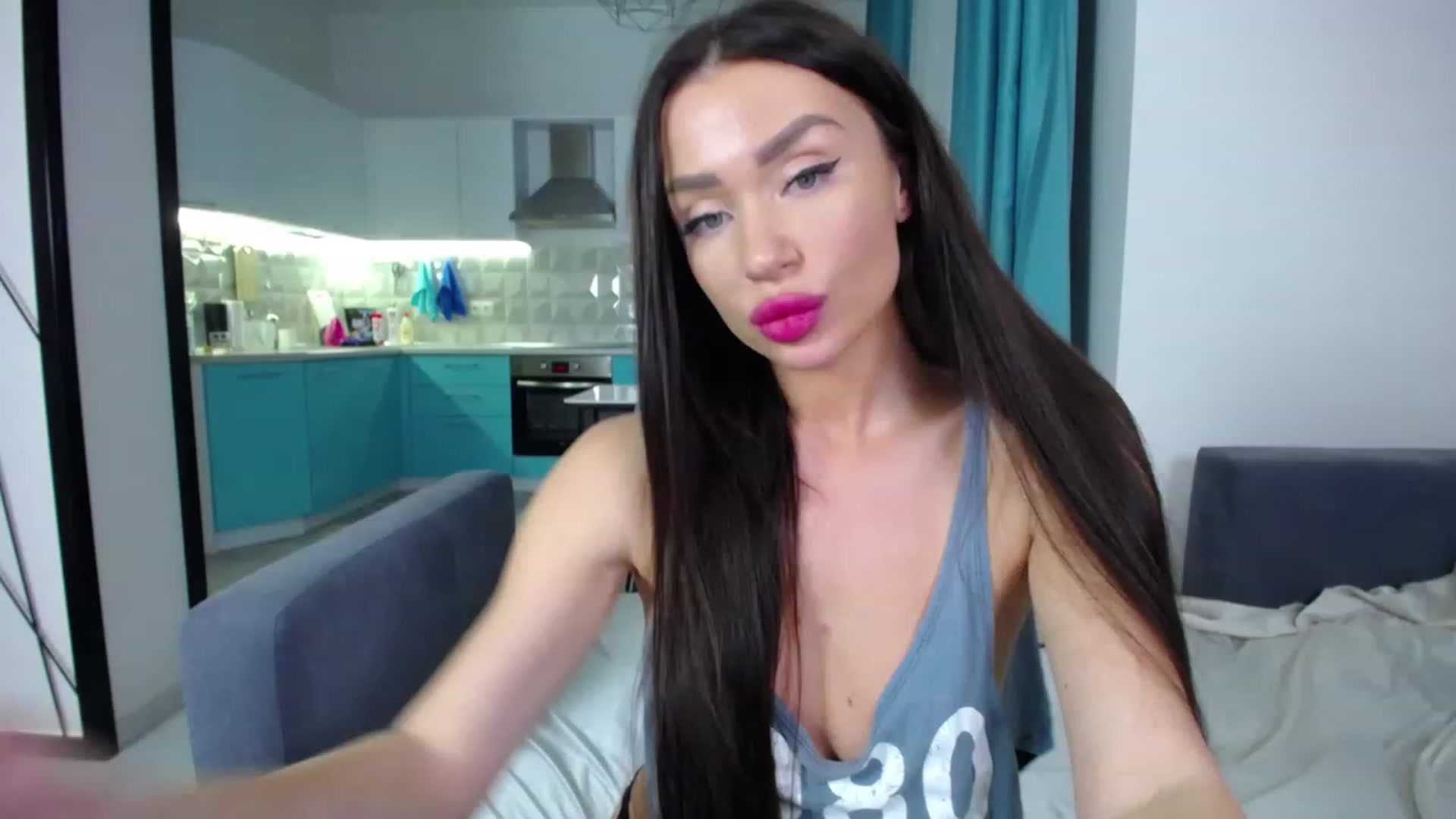 Gallery image thumbnail from Lana_Love's myfreecams stream on, 12/01/2022, 20:45 image 1 of 20