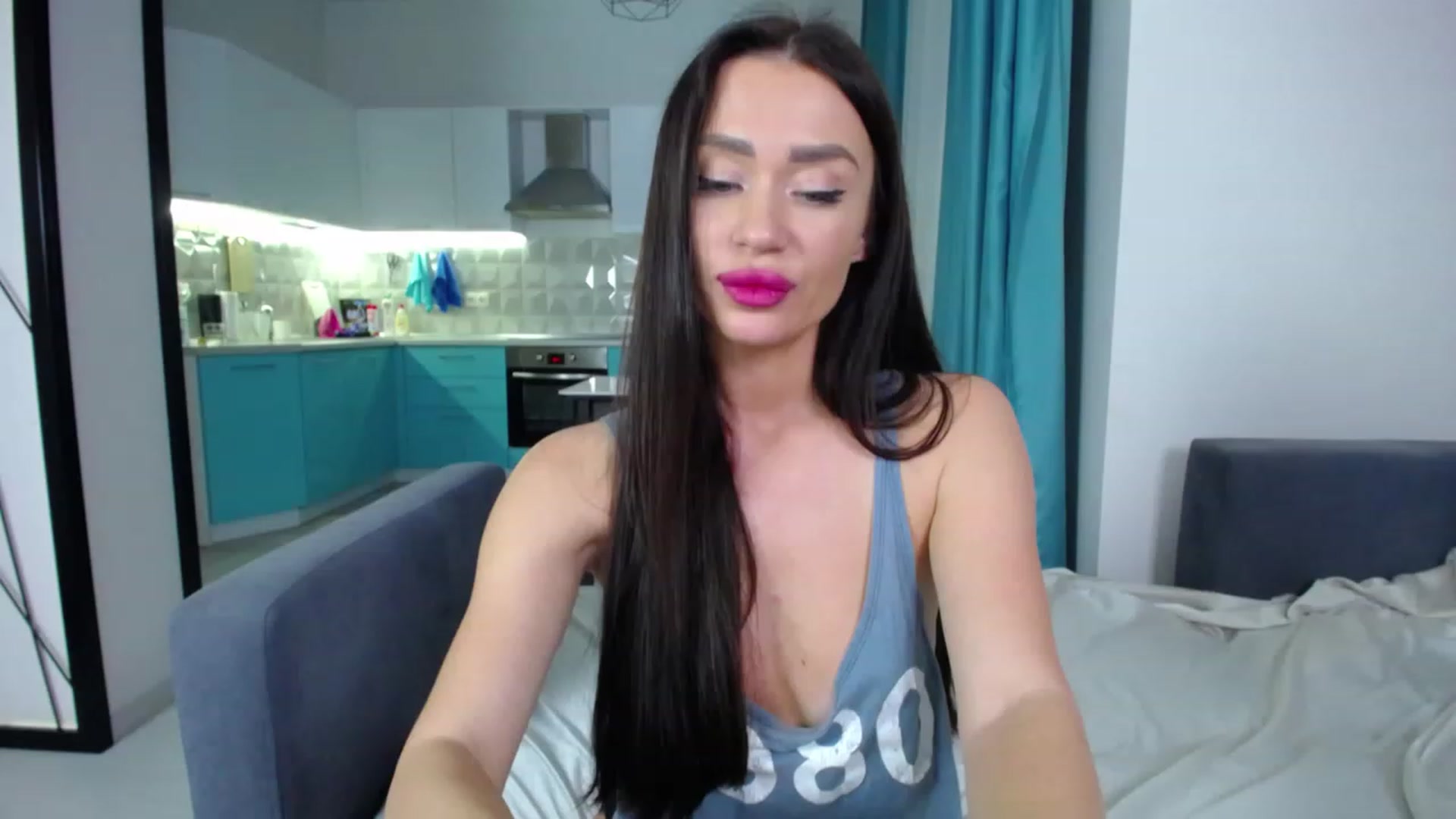 Gallery image thumbnail from Lana_Love's myfreecams stream on, 12/01/2022, 20:45 image 3 of 20