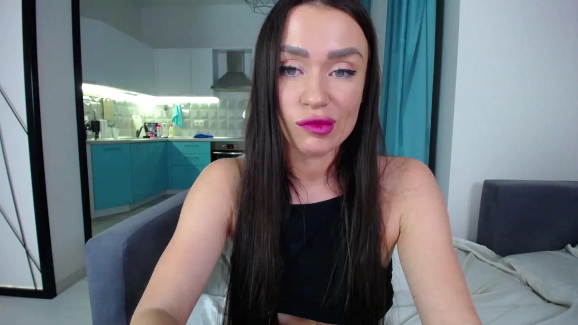 Gallery image thumbnail from Lana_Love's myfreecams stream on, 12/03/2022, 21:37 image 2 of 20