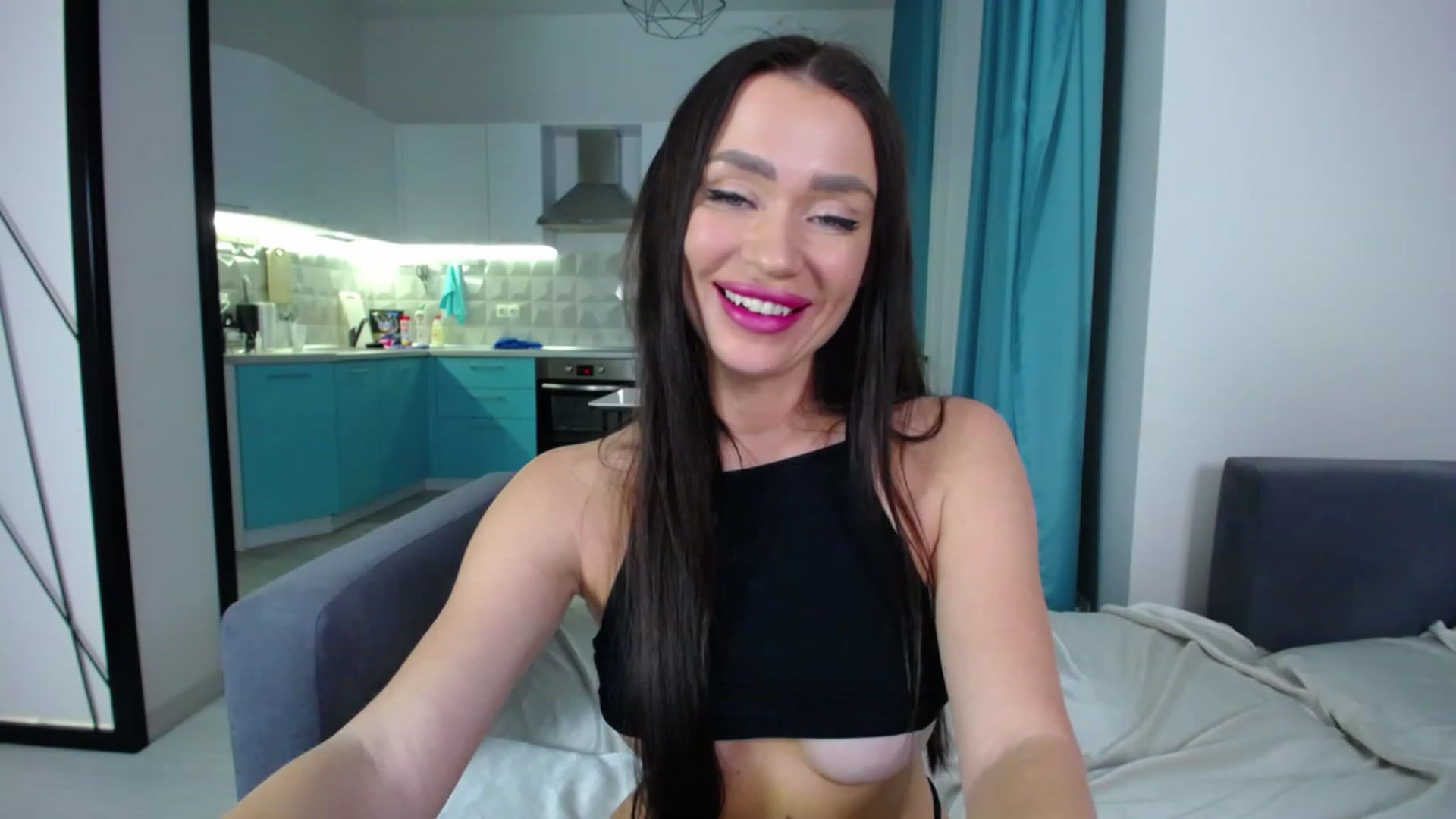 Gallery image thumbnail from Lana_Love's myfreecams stream on, 12/03/2022, 21:37 image 18 of 20