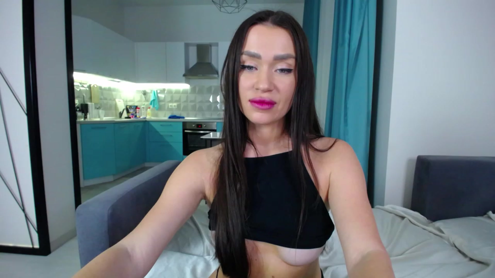 Gallery image thumbnail from Lana_Love's myfreecams stream on, 12/03/2022, 21:37 image 17 of 20