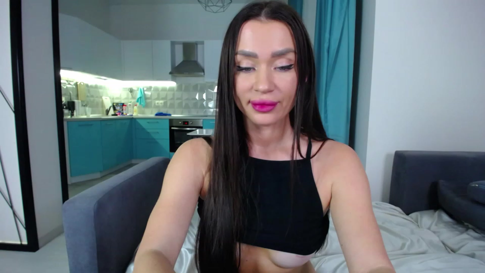 Gallery image thumbnail from Lana_Love's myfreecams stream on, 12/03/2022, 23:38 image 1 of 20