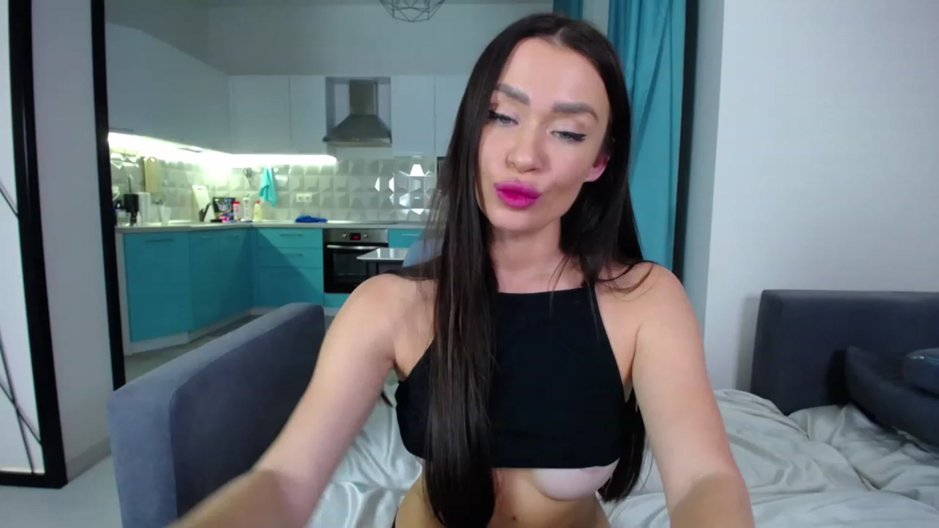 Gallery image thumbnail from Lana_Love's myfreecams stream on, 12/03/2022, 23:38 image 5 of 20