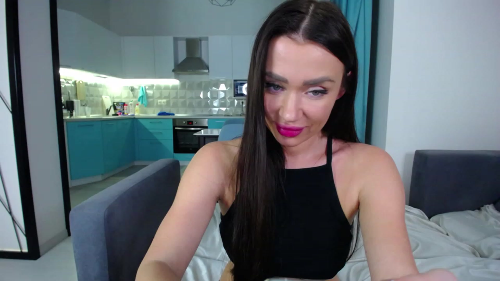 Gallery image thumbnail from Lana_Love's myfreecams stream on, 12/04/2022, 24:31 image 13 of 20