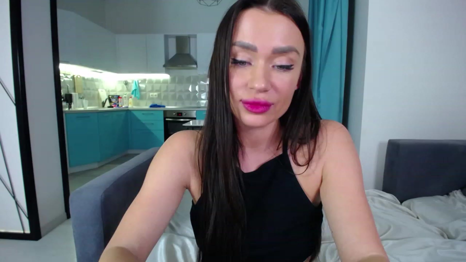 Gallery image thumbnail from Lana_Love's myfreecams stream on, 12/04/2022, 24:31 image 10 of 20