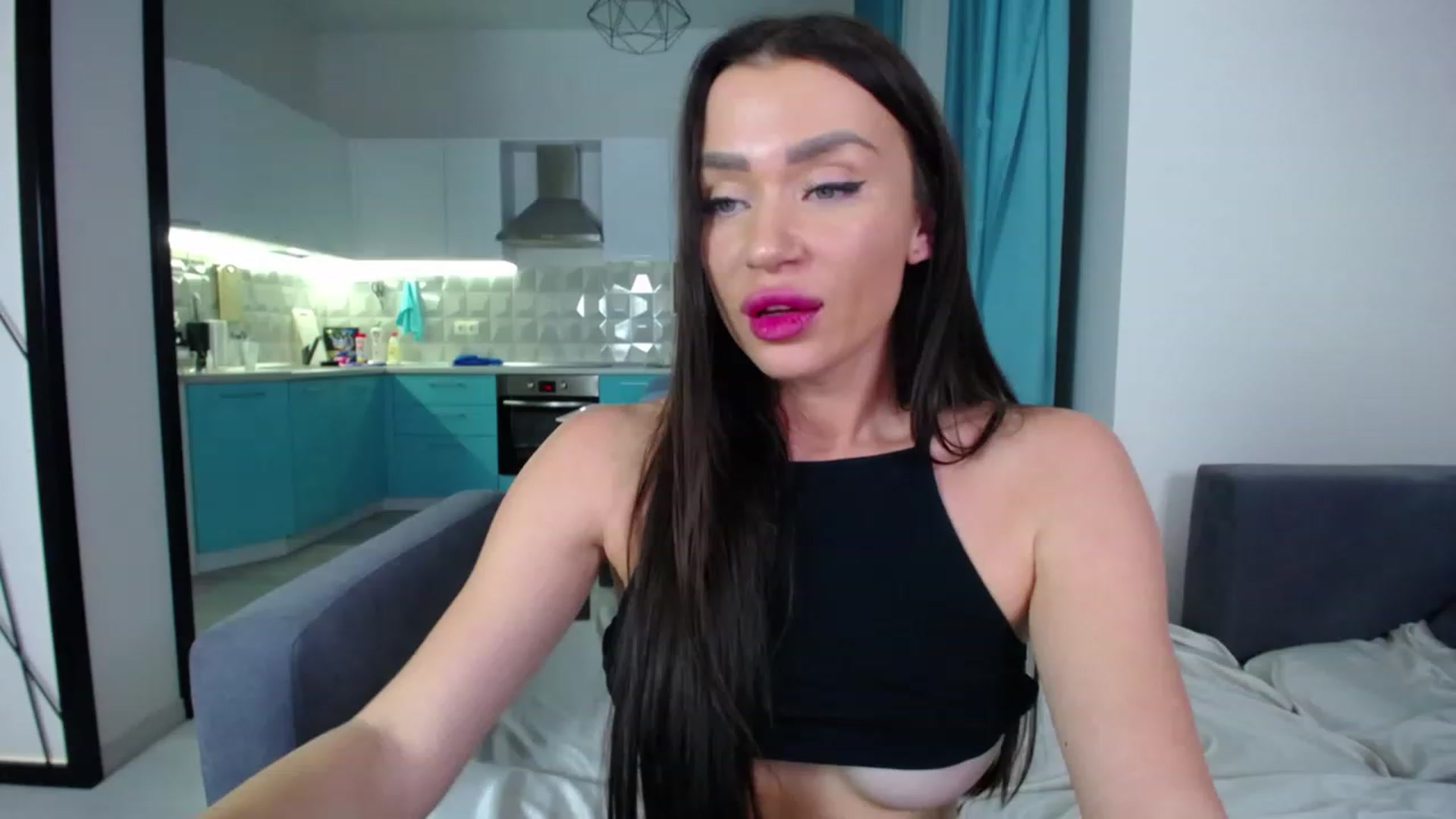Gallery image thumbnail from Lana_Love's myfreecams stream on, 12/04/2022, 24:31 image 15 of 20