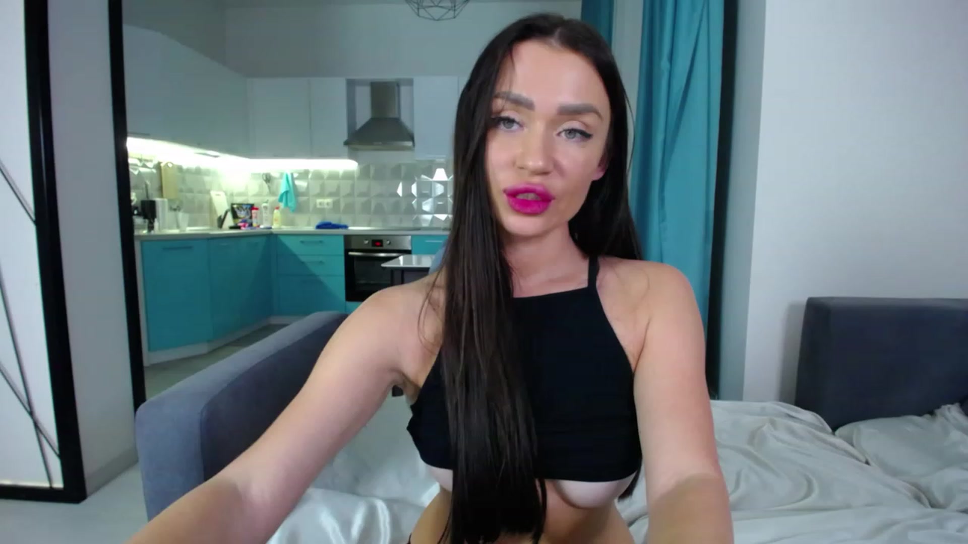 Gallery image thumbnail from Lana_Love's myfreecams stream on, 12/04/2022, 24:31 image 2 of 20