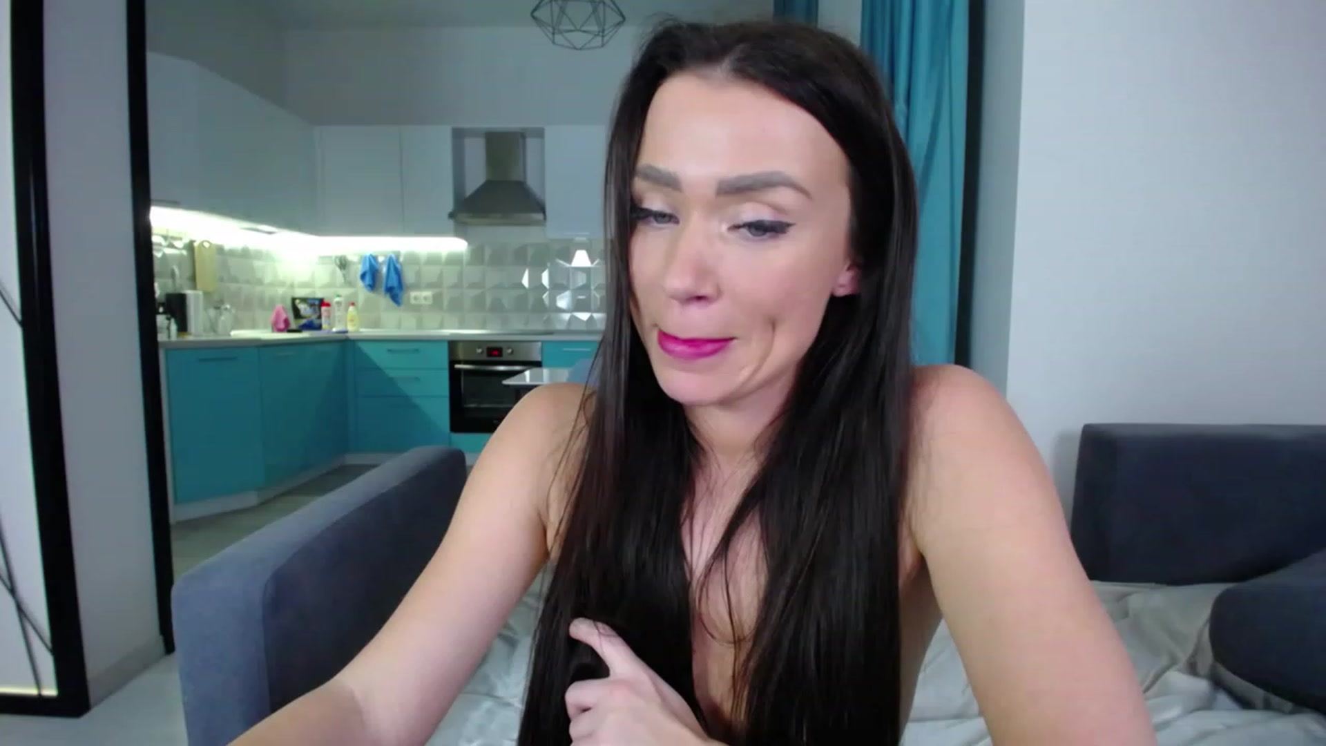 Gallery image thumbnail from Lana_Love's myfreecams stream on, 12/06/2022, 24:34 image 20 of 20