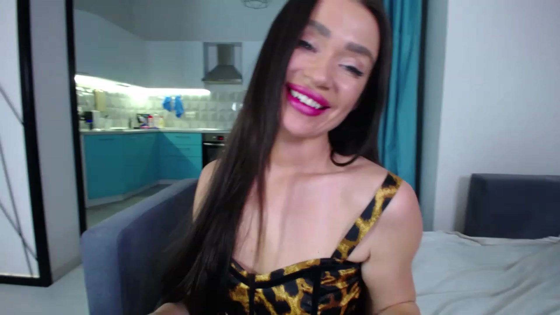 Gallery image thumbnail from Lana_Love's myfreecams stream on, 12/06/2022, 23:40 image 10 of 20