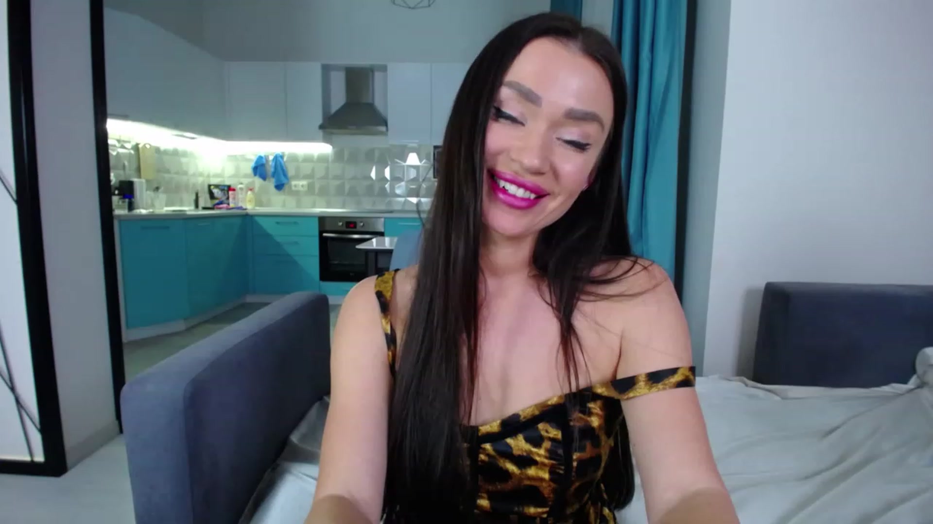 Gallery image thumbnail from Lana_Love's myfreecams stream on, 12/06/2022, 23:40 image 6 of 20