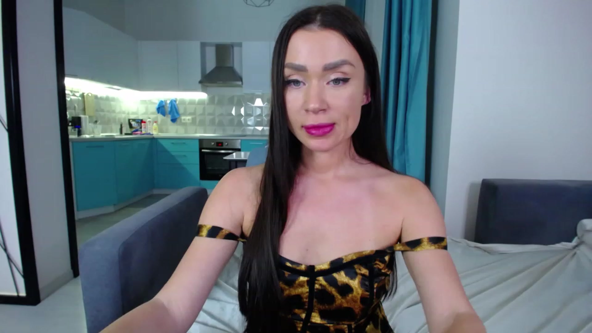 Gallery image thumbnail from Lana_Love's myfreecams stream on, 12/06/2022, 23:40 image 19 of 20
