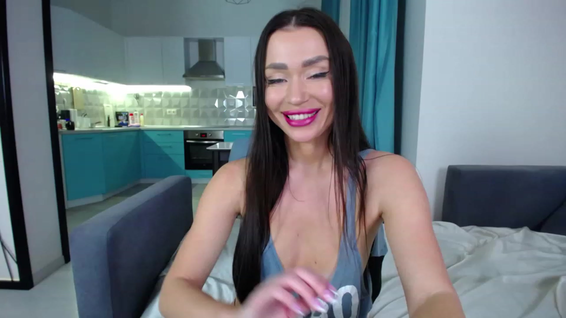 Gallery image thumbnail from Lana_Love's myfreecams stream on, 12/08/2022, 20:56 image 6 of 20