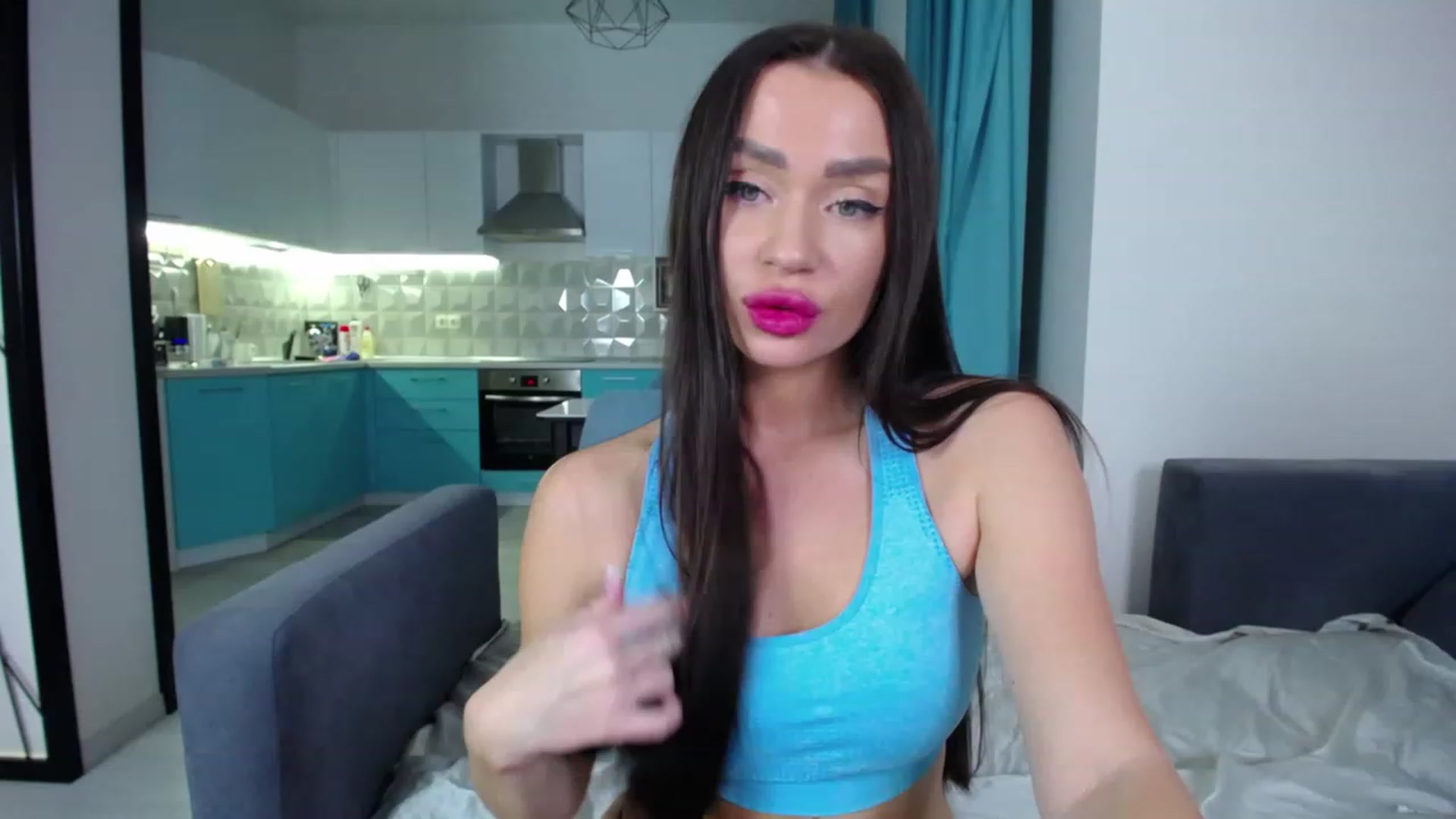 Gallery image thumbnail from Lana_Love's myfreecams stream on, 12/09/2022, 21:27 image 9 of 20