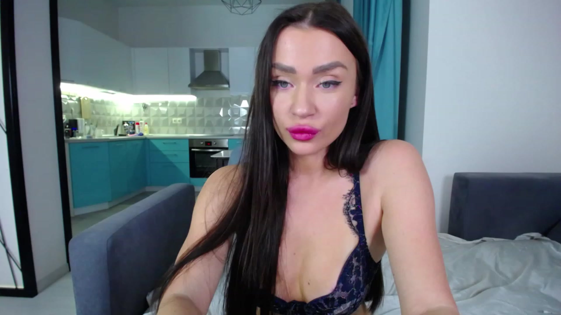 Gallery image thumbnail from Lana_Love's myfreecams stream on, 12/09/2022, 21:49 image 18 of 20