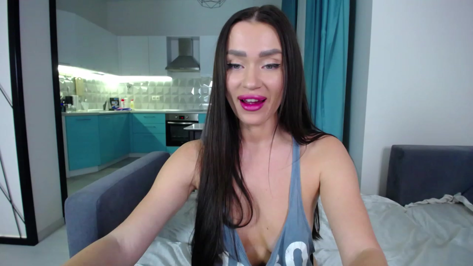 Gallery image thumbnail from Lana_Love's myfreecams stream on, 12/10/2022, 21:39 image 2 of 20