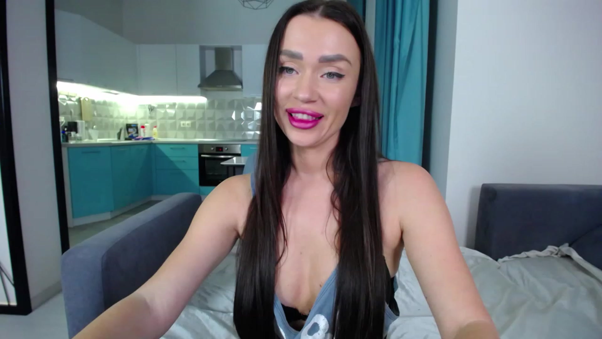 Gallery image thumbnail from Lana_Love's myfreecams stream on, 12/10/2022, 21:39 image 7 of 20
