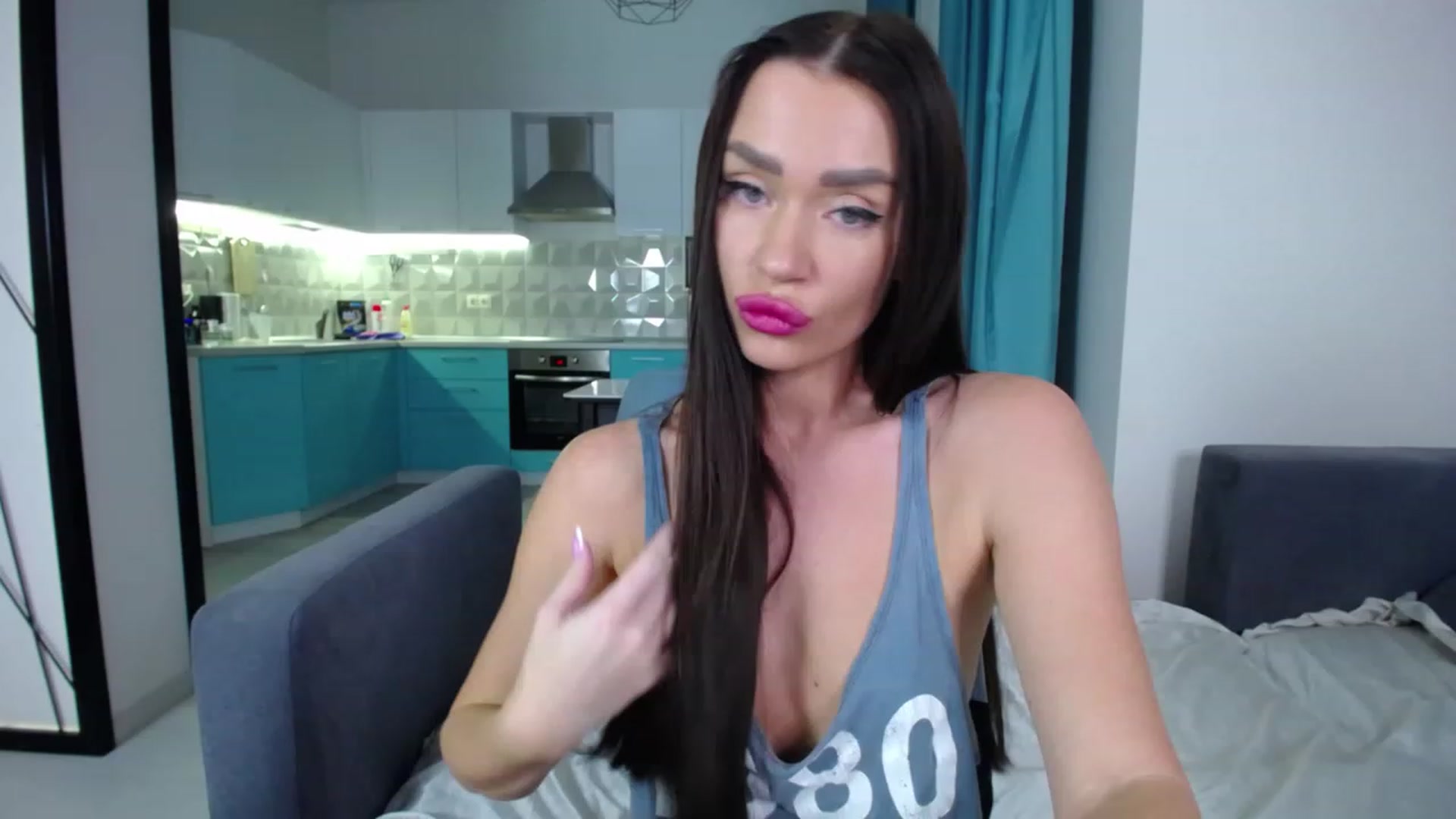 Gallery image thumbnail from Lana_Love's myfreecams stream on, 12/10/2022, 21:39 image 3 of 20