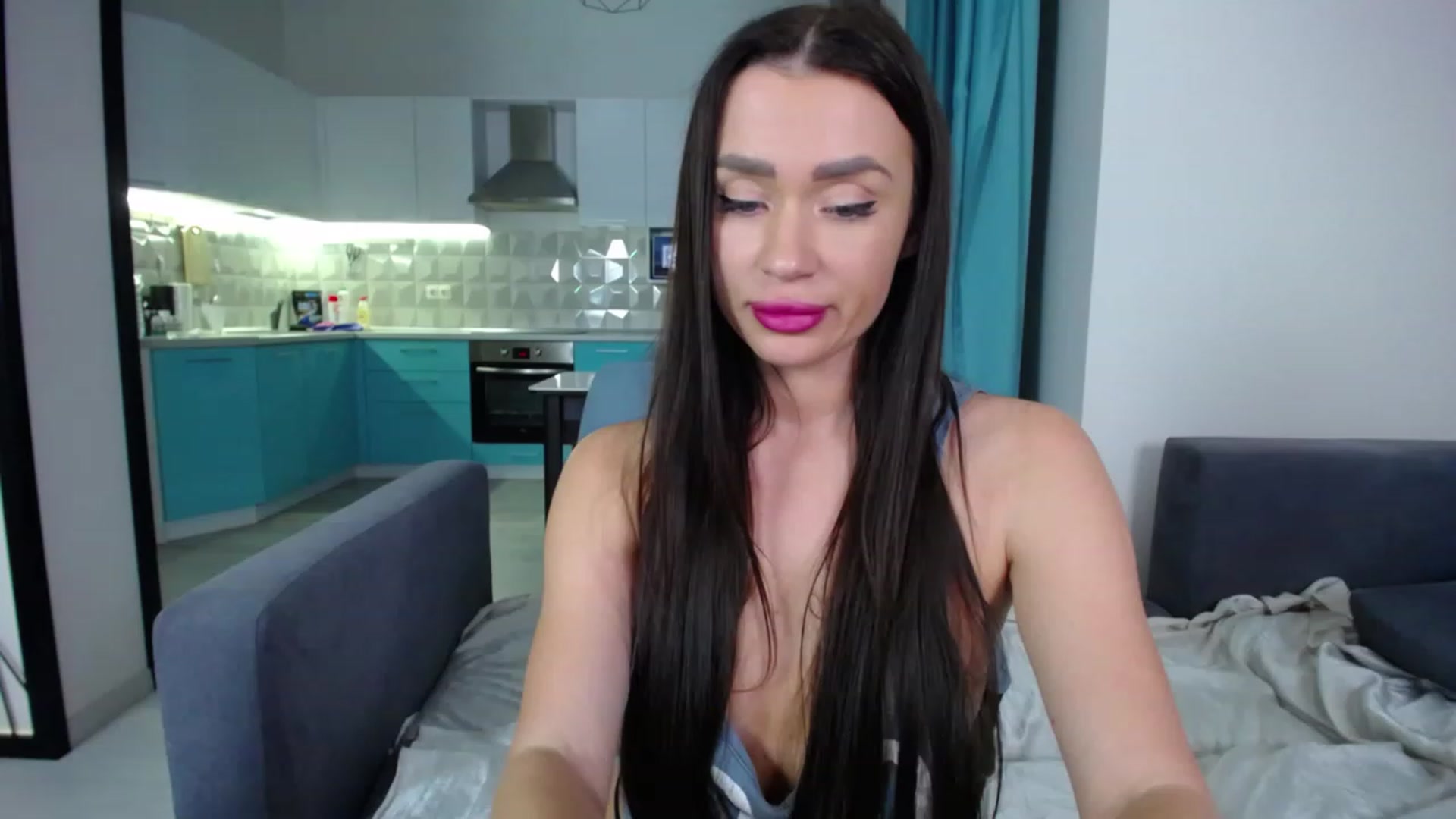 Gallery image thumbnail from Lana_Love's myfreecams stream on, 12/10/2022, 22:29 image 2 of 20