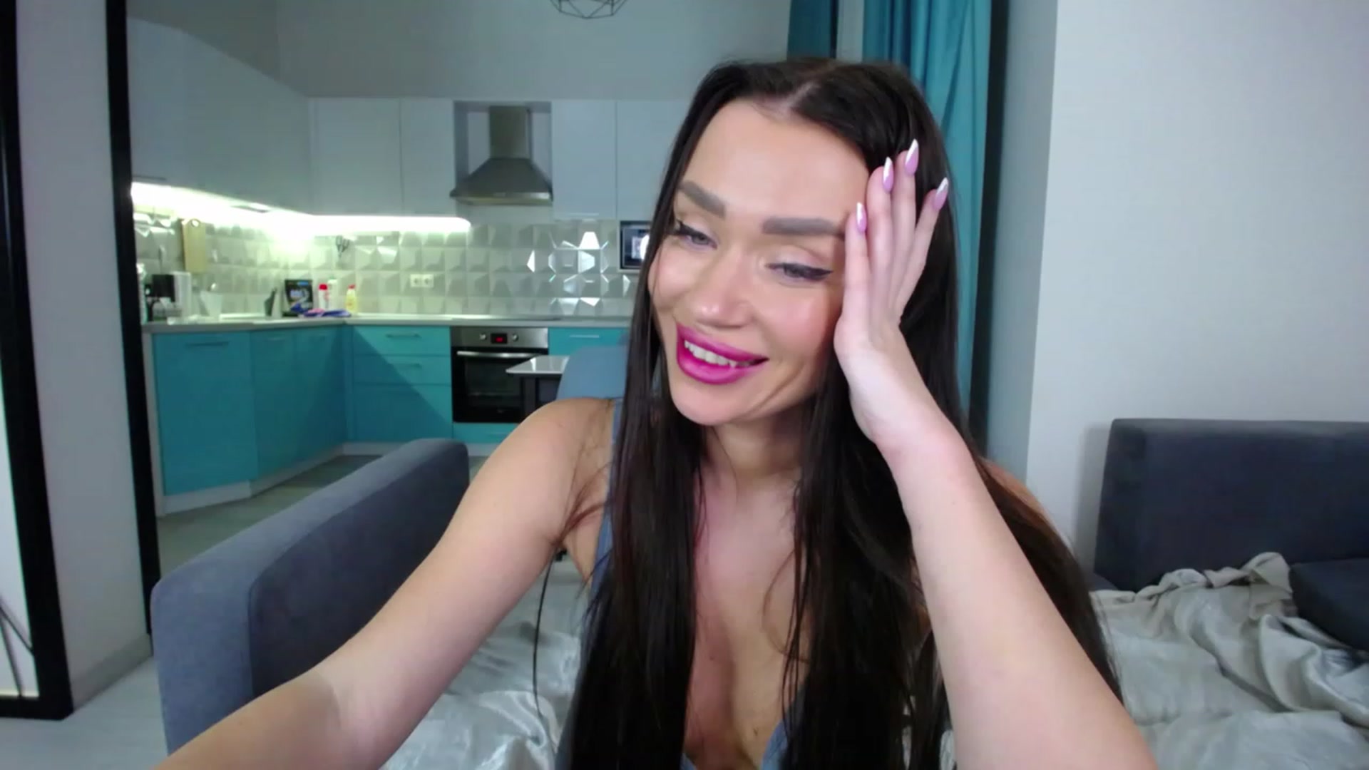 Gallery image thumbnail from Lana_Love's myfreecams stream on, 12/10/2022, 22:29 image 9 of 20