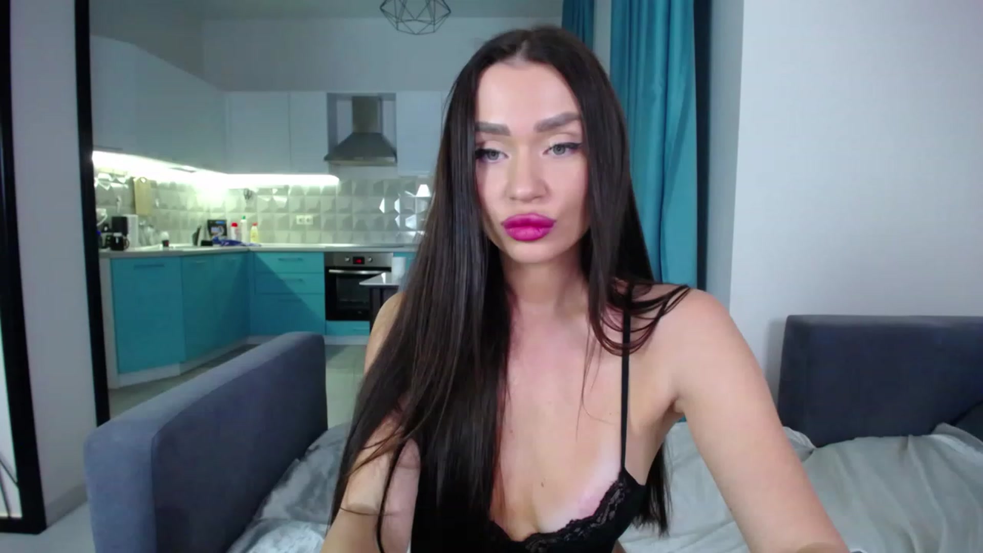 Gallery image thumbnail from Lana_Love's myfreecams stream on, 12/11/2022, 20:41 image 15 of 20