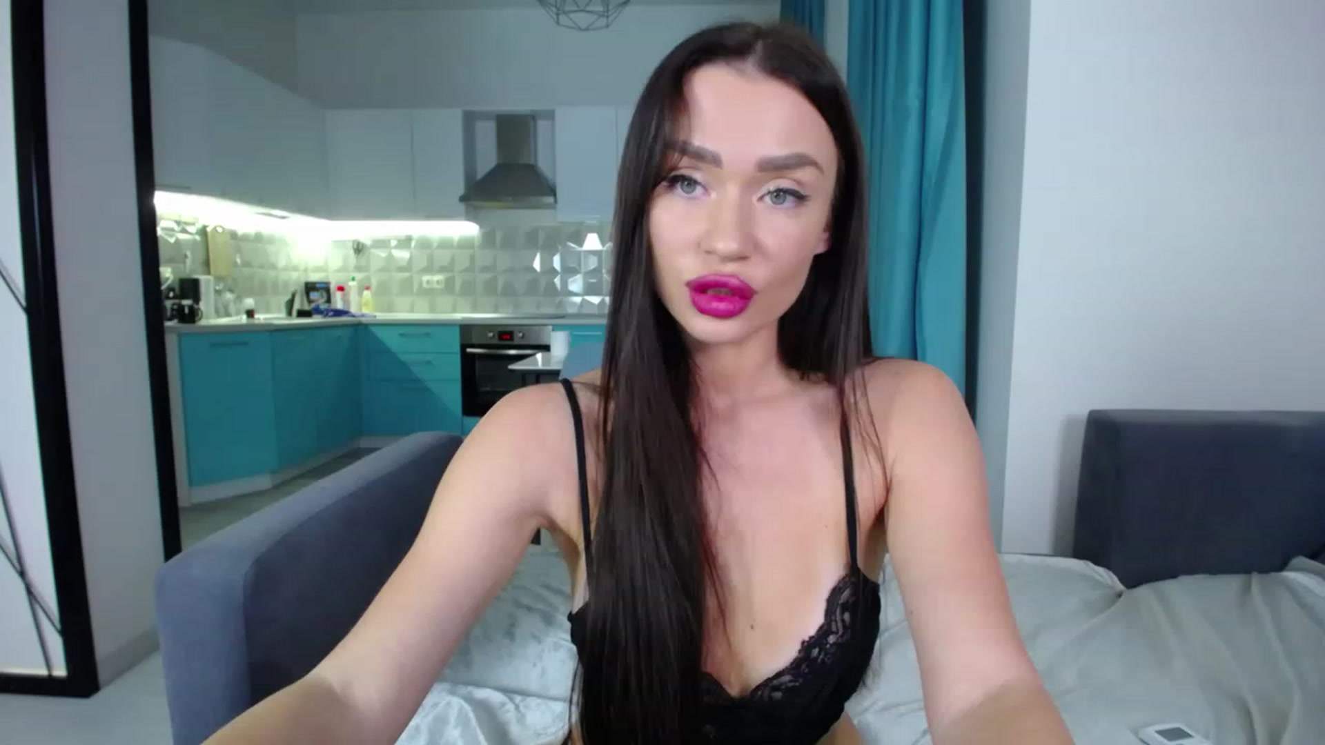 Gallery image thumbnail from Lana_Love's myfreecams stream on, 12/11/2022, 20:41 image 19 of 20
