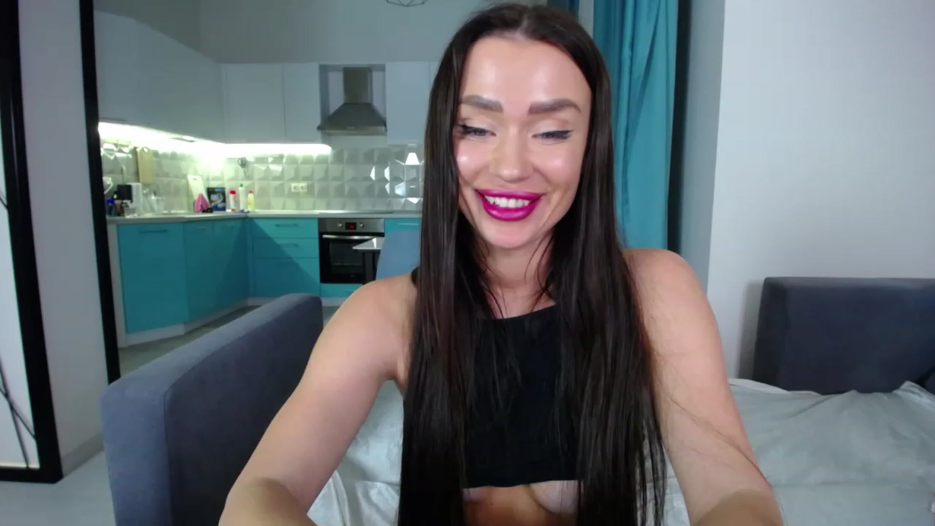 Gallery image thumbnail from Lana_Love's myfreecams stream on, 12/12/2022, 22:04 image 19 of 20