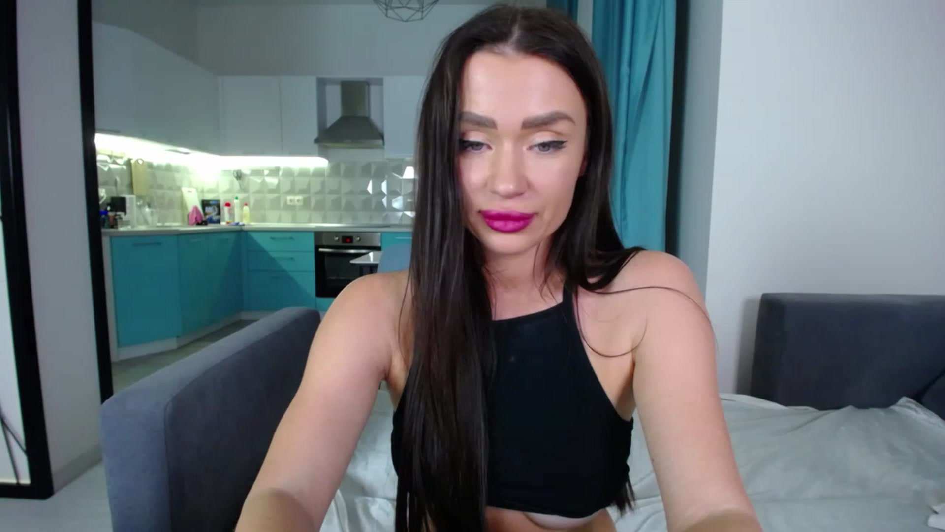 Gallery image thumbnail from Lana_Love's myfreecams stream on, 12/12/2022, 22:04 image 15 of 20