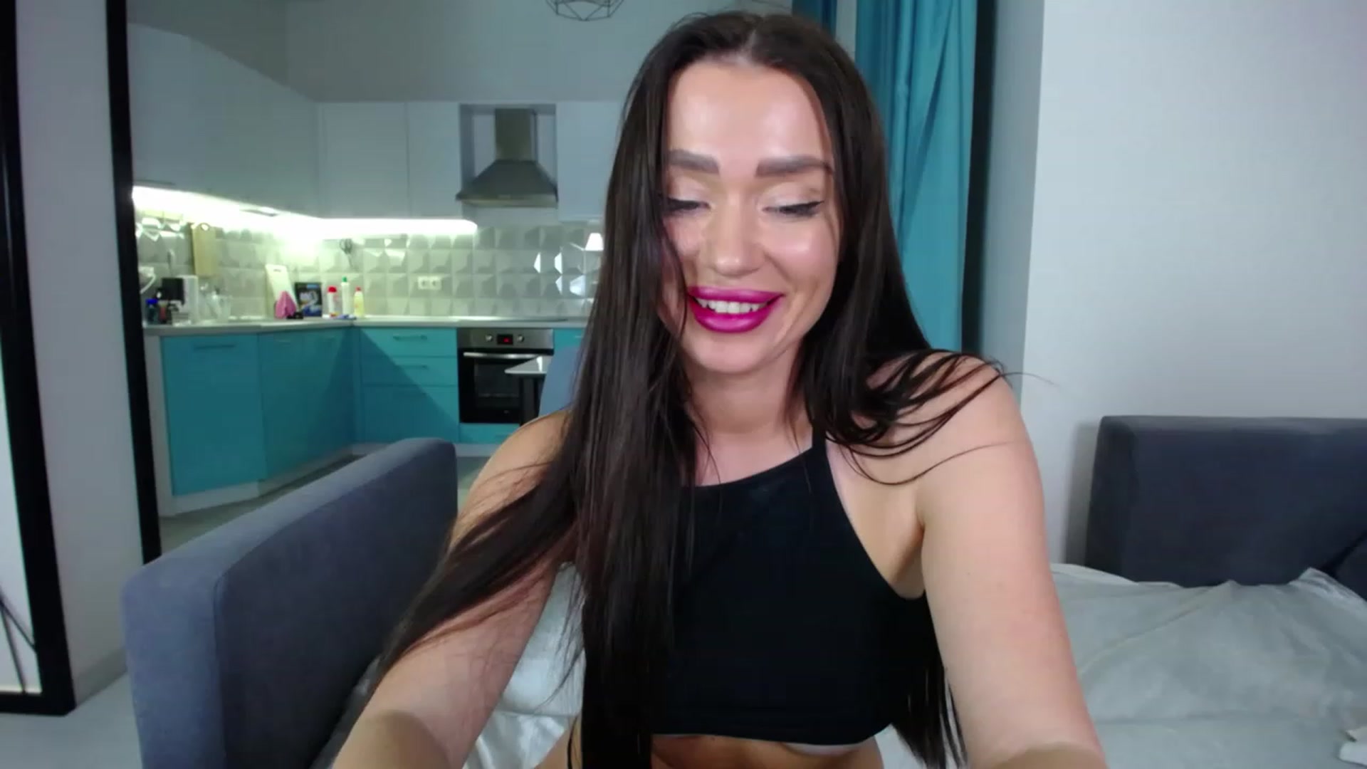 Gallery image thumbnail from Lana_Love's myfreecams stream on, 12/12/2022, 22:04 image 12 of 20