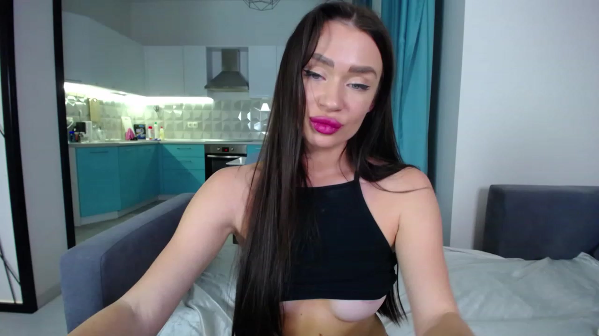 Gallery image thumbnail from Lana_Love's myfreecams stream on, 12/12/2022, 22:04 image 6 of 20