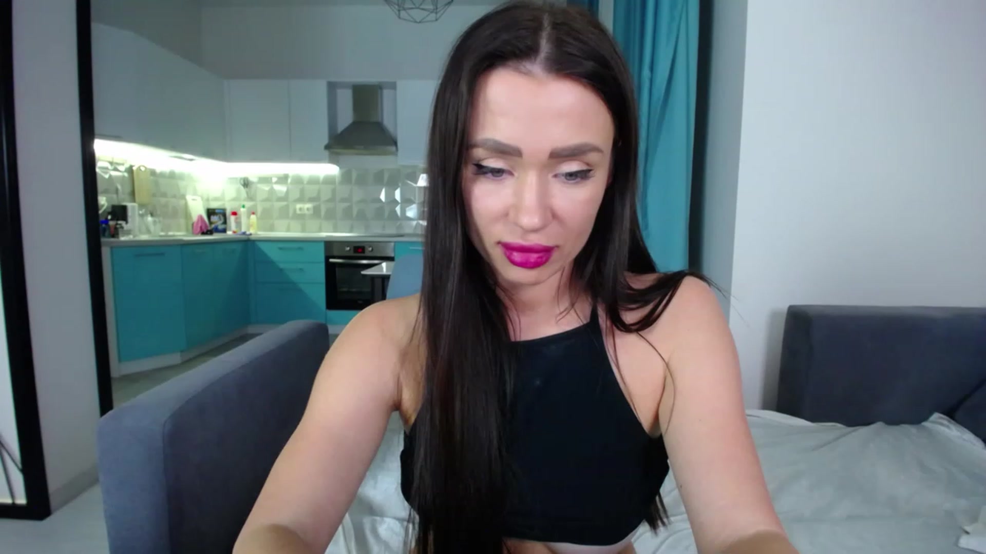 Gallery image thumbnail from Lana_Love's myfreecams stream on, 12/12/2022, 22:04 image 16 of 20