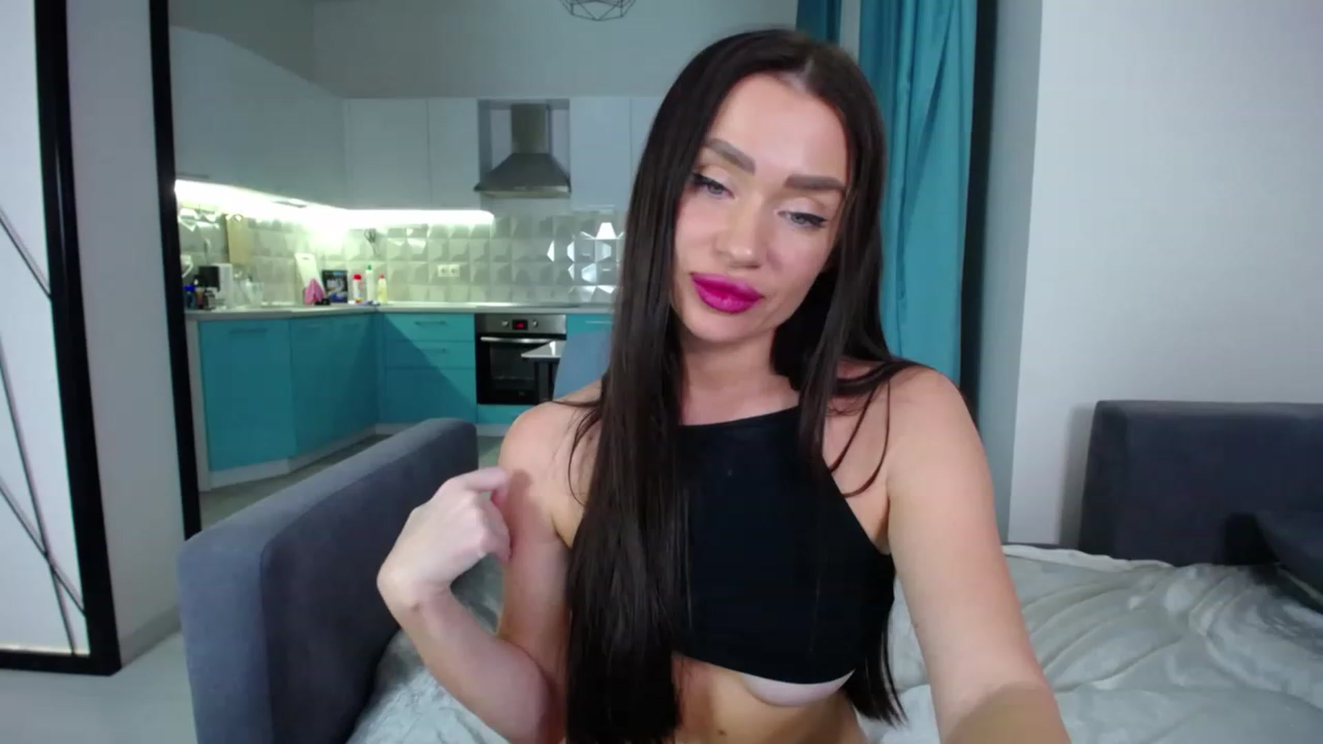 Gallery image thumbnail from Lana_Love's myfreecams stream on, 12/12/2022, 23:57 image 4 of 20