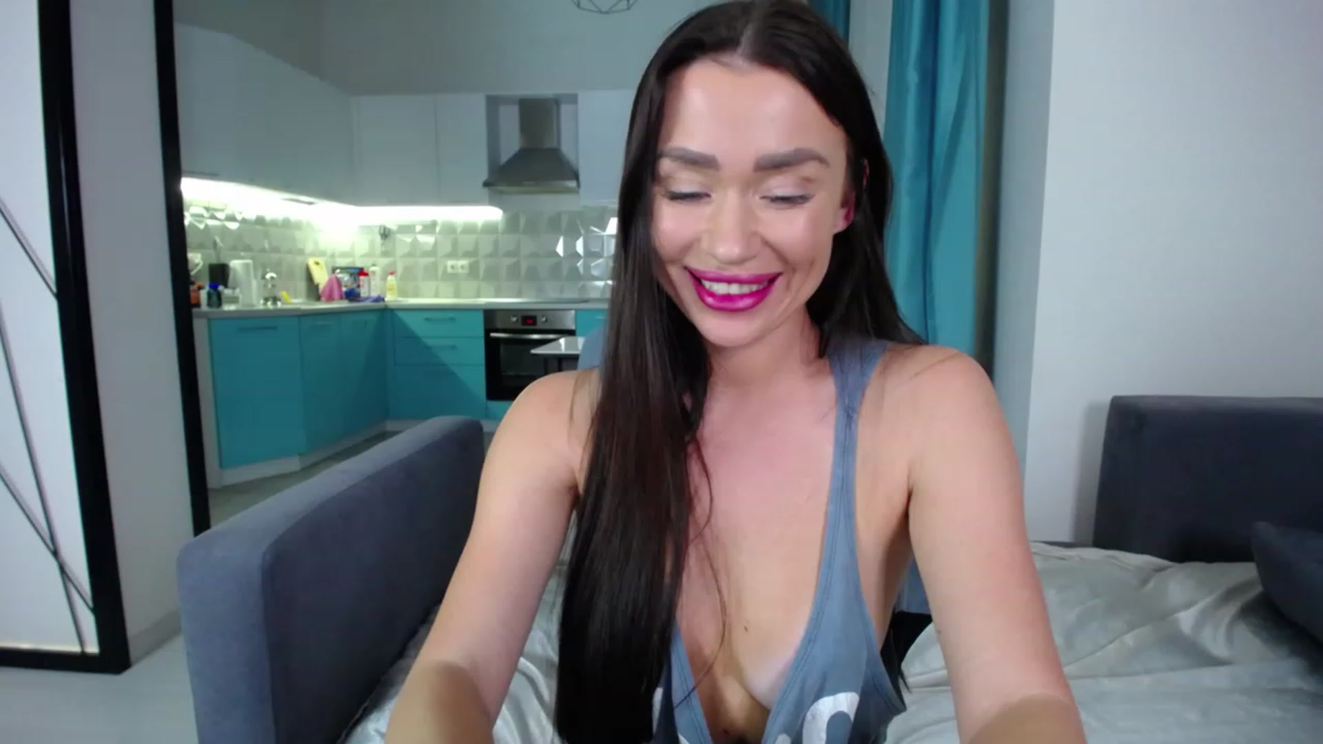 Gallery image thumbnail from Lana_Love's myfreecams stream on, 12/15/2022, 23:58 image 7 of 20