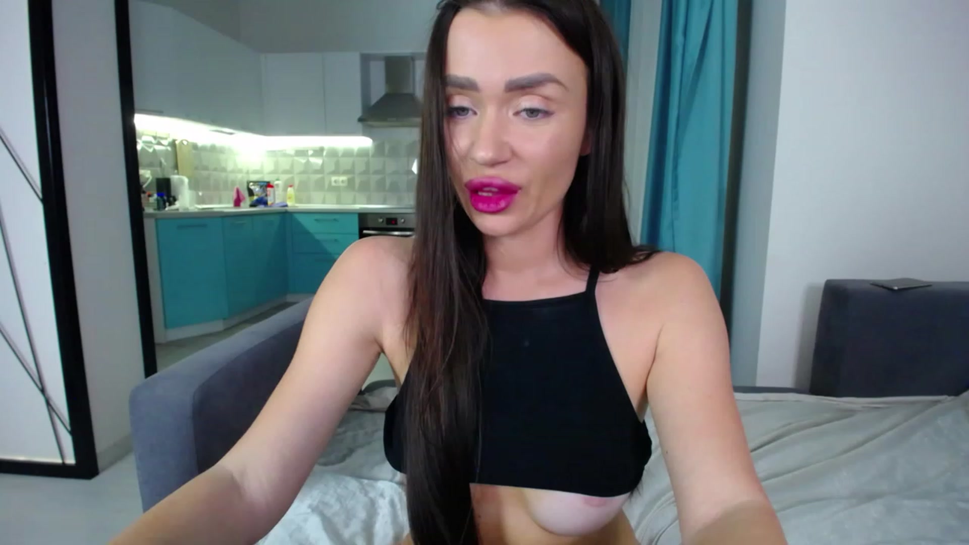 Gallery image thumbnail from Lana_Love's myfreecams stream on, 12/16/2022, 21:20 image 18 of 20
