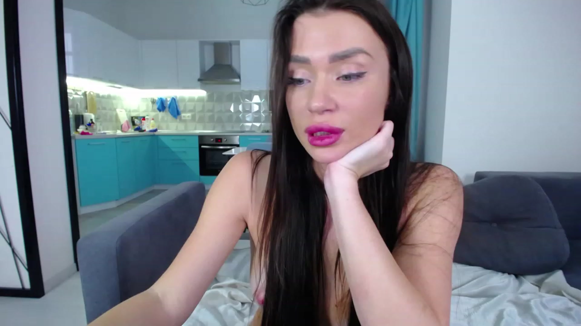 Gallery image thumbnail from Lana_Love's myfreecams stream on, 12/18/2022, 10:08 image 1 of 20