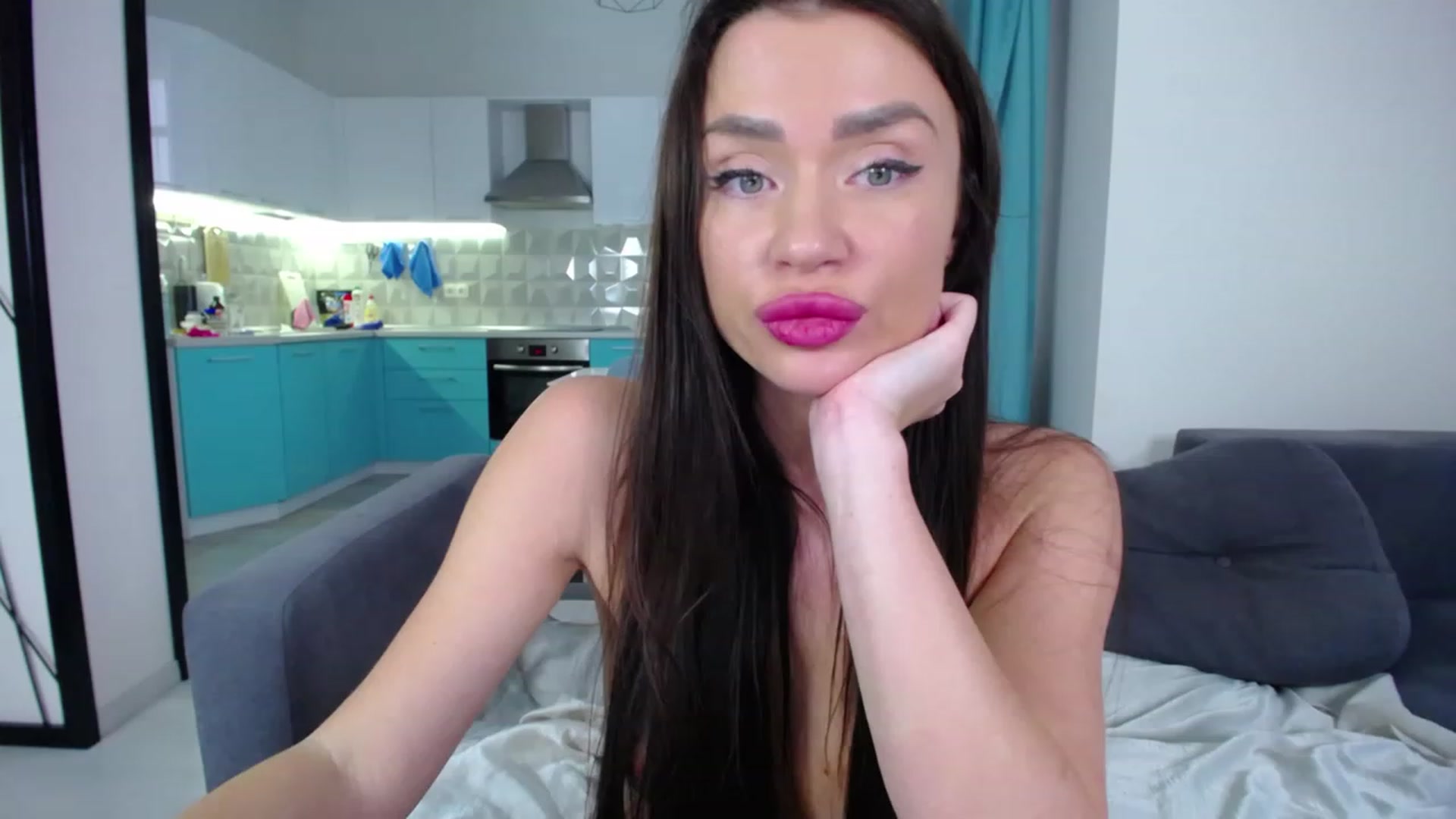 Gallery image thumbnail from Lana_Love's myfreecams stream on, 12/18/2022, 10:08 image 5 of 20