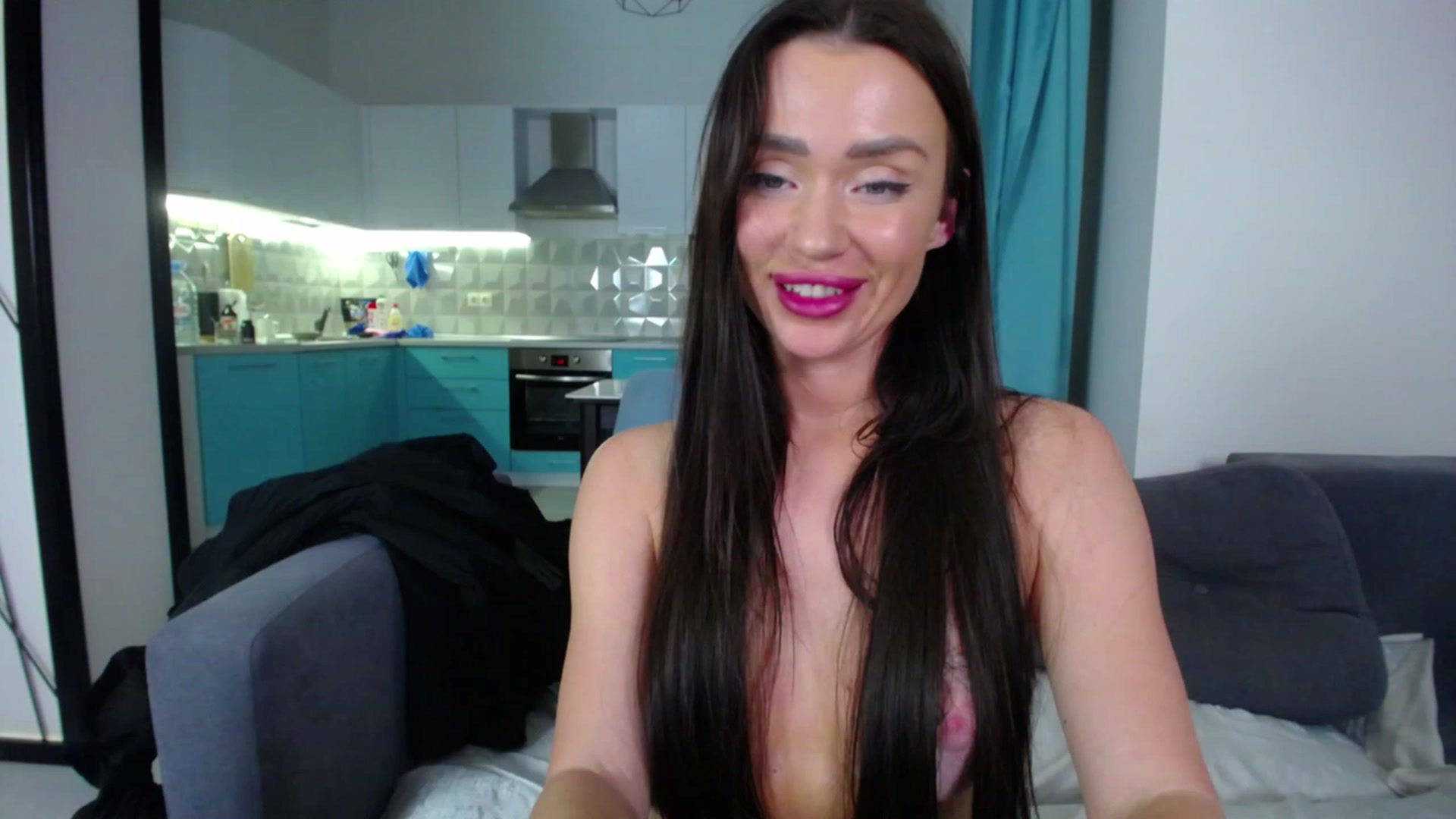 Gallery image thumbnail from Lana_Love's myfreecams stream on, 12/19/2022, 01:32 image 14 of 20