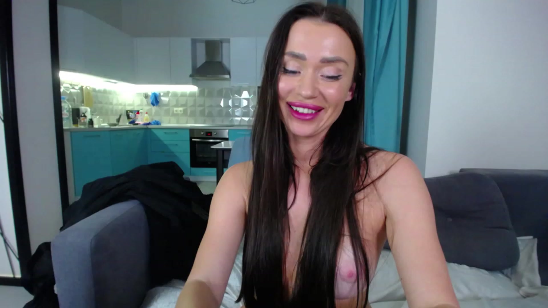 Gallery image thumbnail from Lana_Love's myfreecams stream on, 12/19/2022, 01:32 image 1 of 20