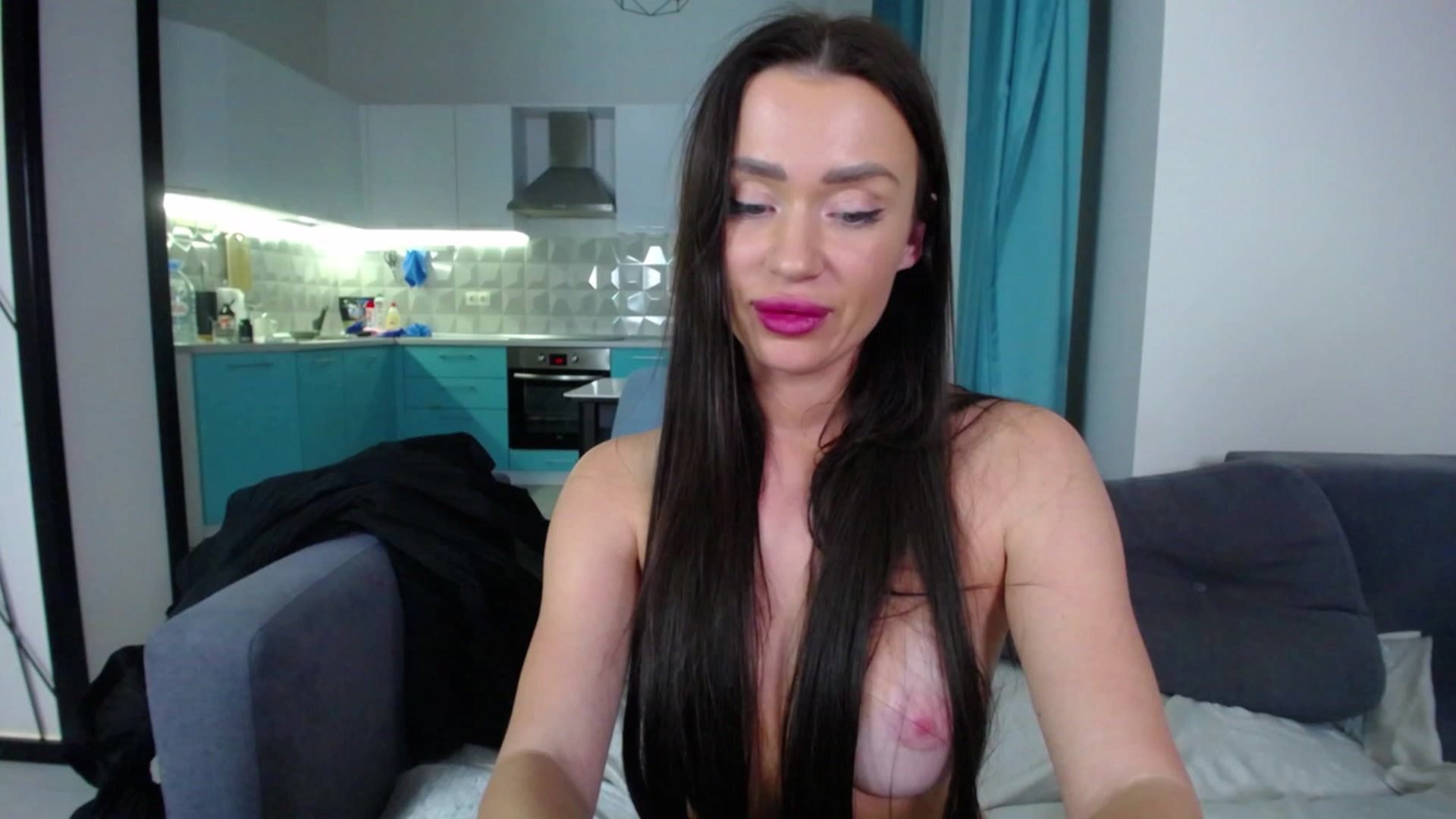 Gallery image thumbnail from Lana_Love's myfreecams stream on, 12/19/2022, 01:32 image 9 of 20