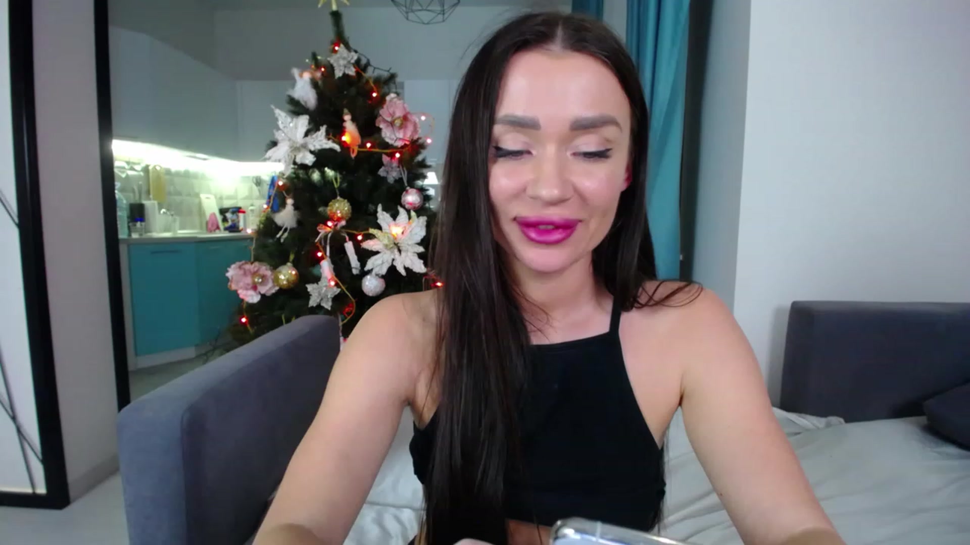 Gallery image thumbnail from Lana_Love's myfreecams stream on, 12/23/2022, 22:38 image 19 of 20