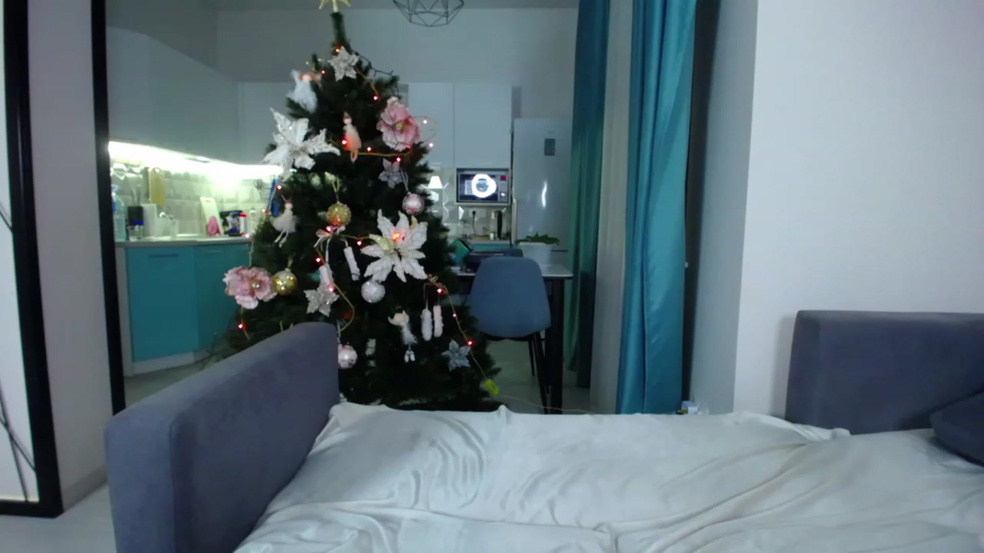 Gallery image thumbnail from Lana_Love's myfreecams stream on, 12/23/2022, 22:38 image 5 of 20