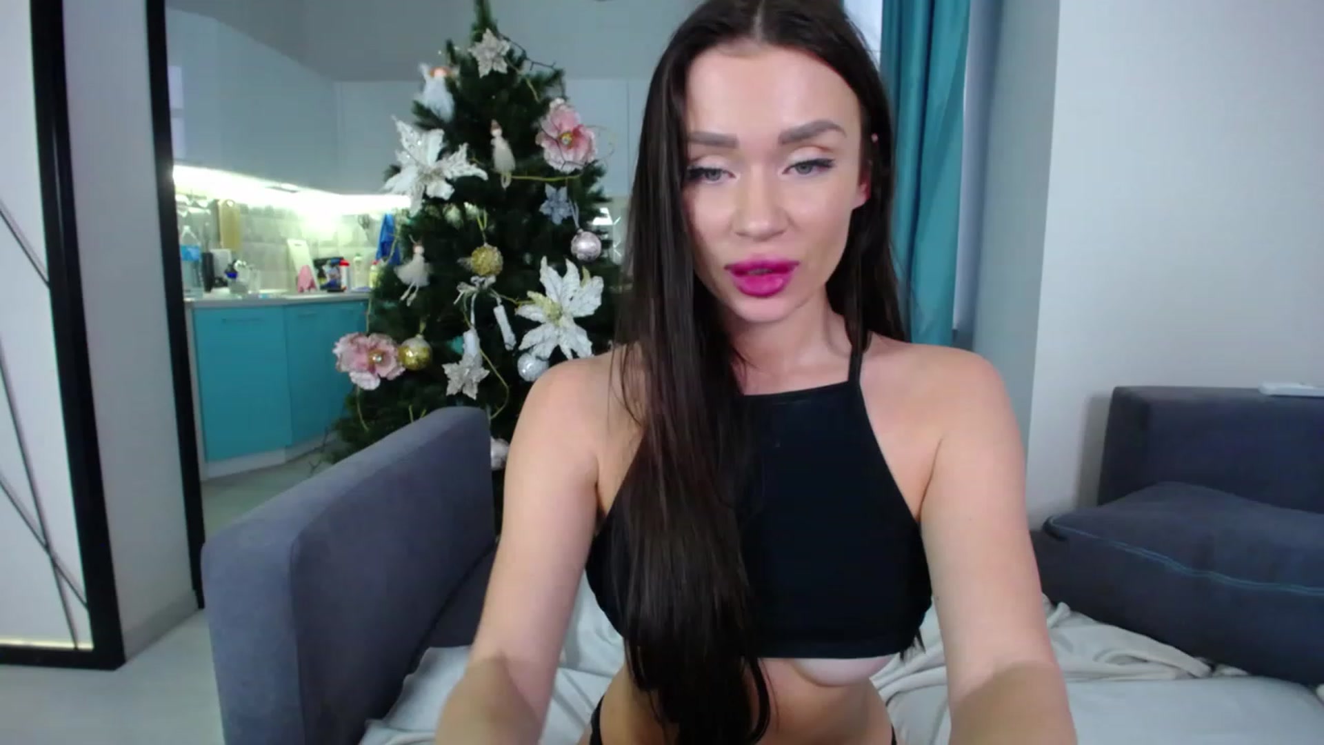 Gallery image thumbnail from Lana_Love's myfreecams stream on, 12/24/2022, 11:15 image 15 of 20