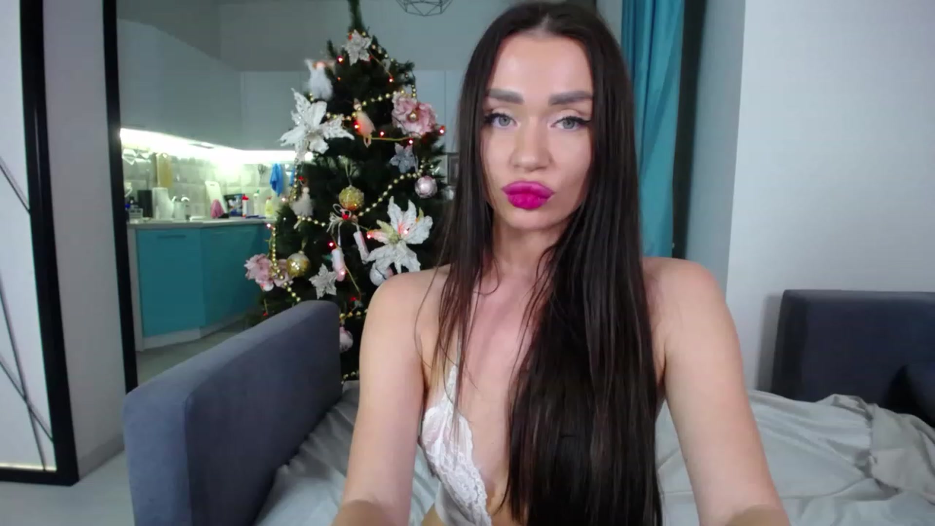 Gallery image thumbnail from Lana_Love's myfreecams stream on, 12/26/2022, 22:12 image 6 of 20