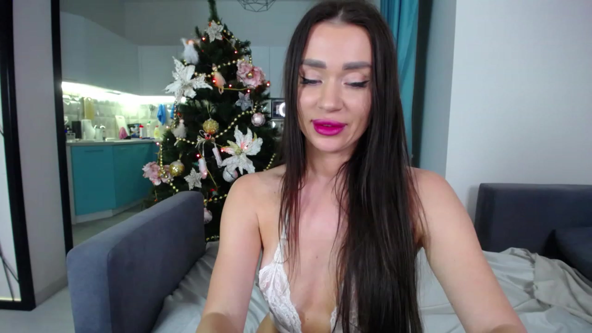 Gallery image thumbnail from Lana_Love's myfreecams stream on, 12/26/2022, 22:12 image 3 of 20