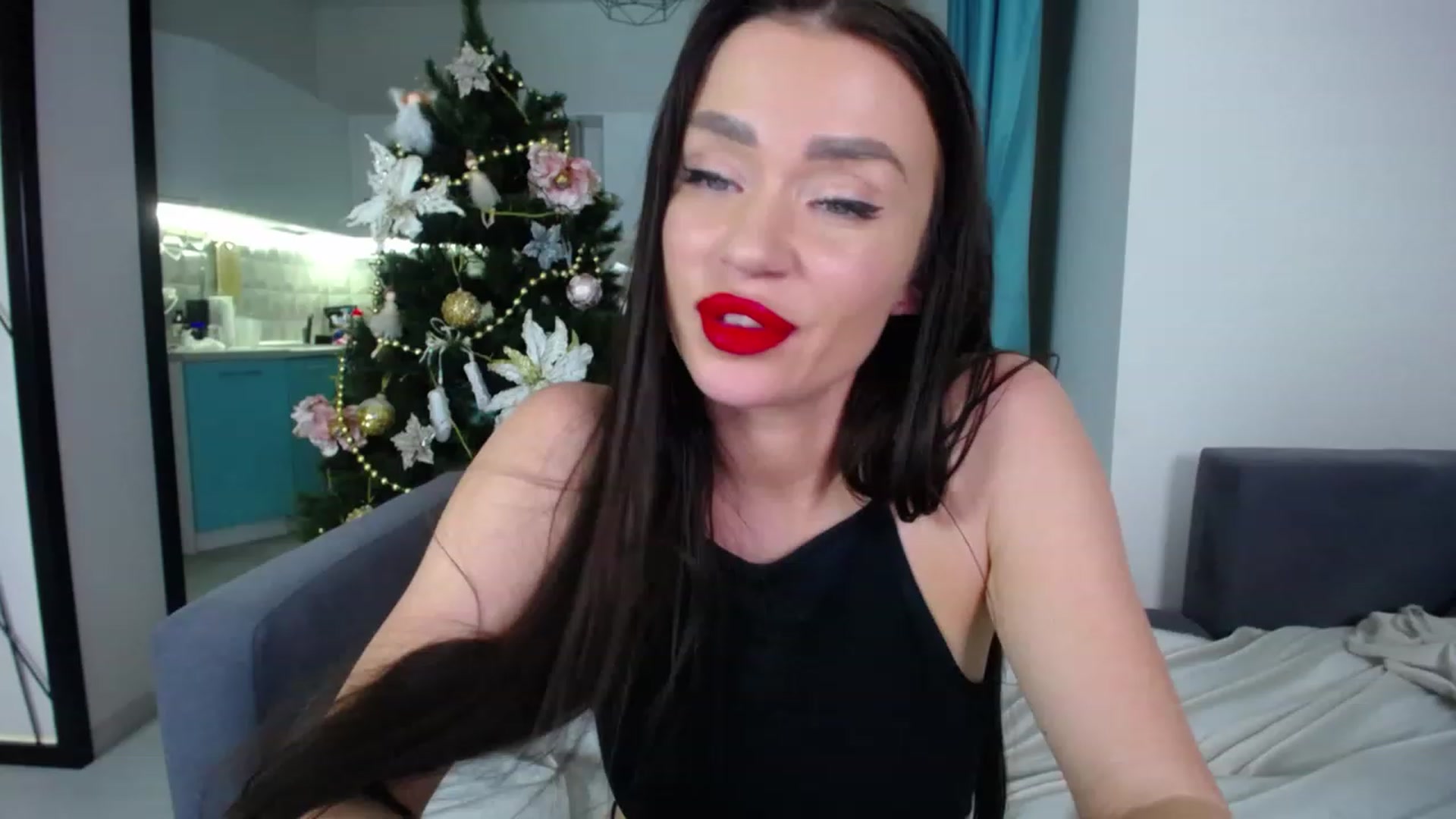 Gallery image thumbnail from Lana_Love's myfreecams stream on, 12/27/2022, 22:38 image 11 of 20