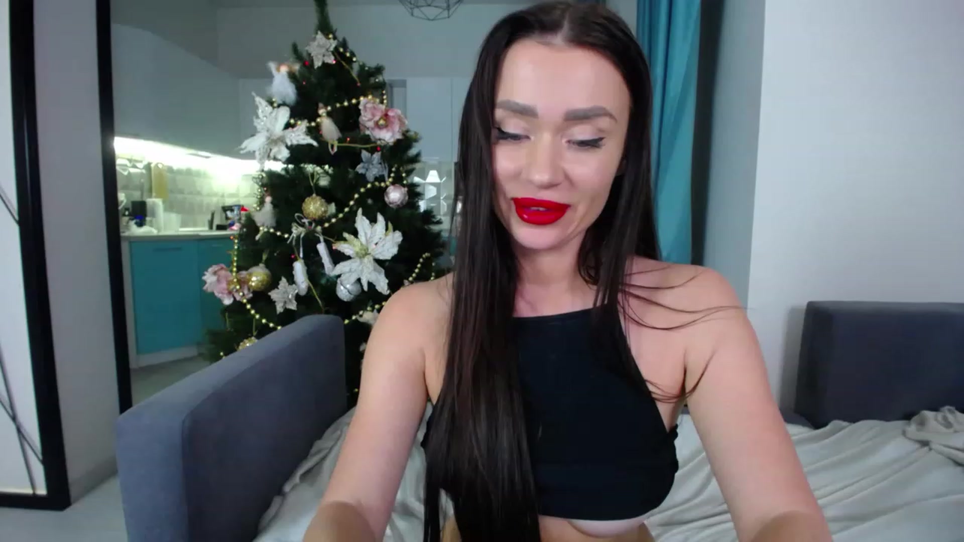 Gallery image thumbnail from Lana_Love's myfreecams stream on, 12/27/2022, 22:38 image 17 of 20