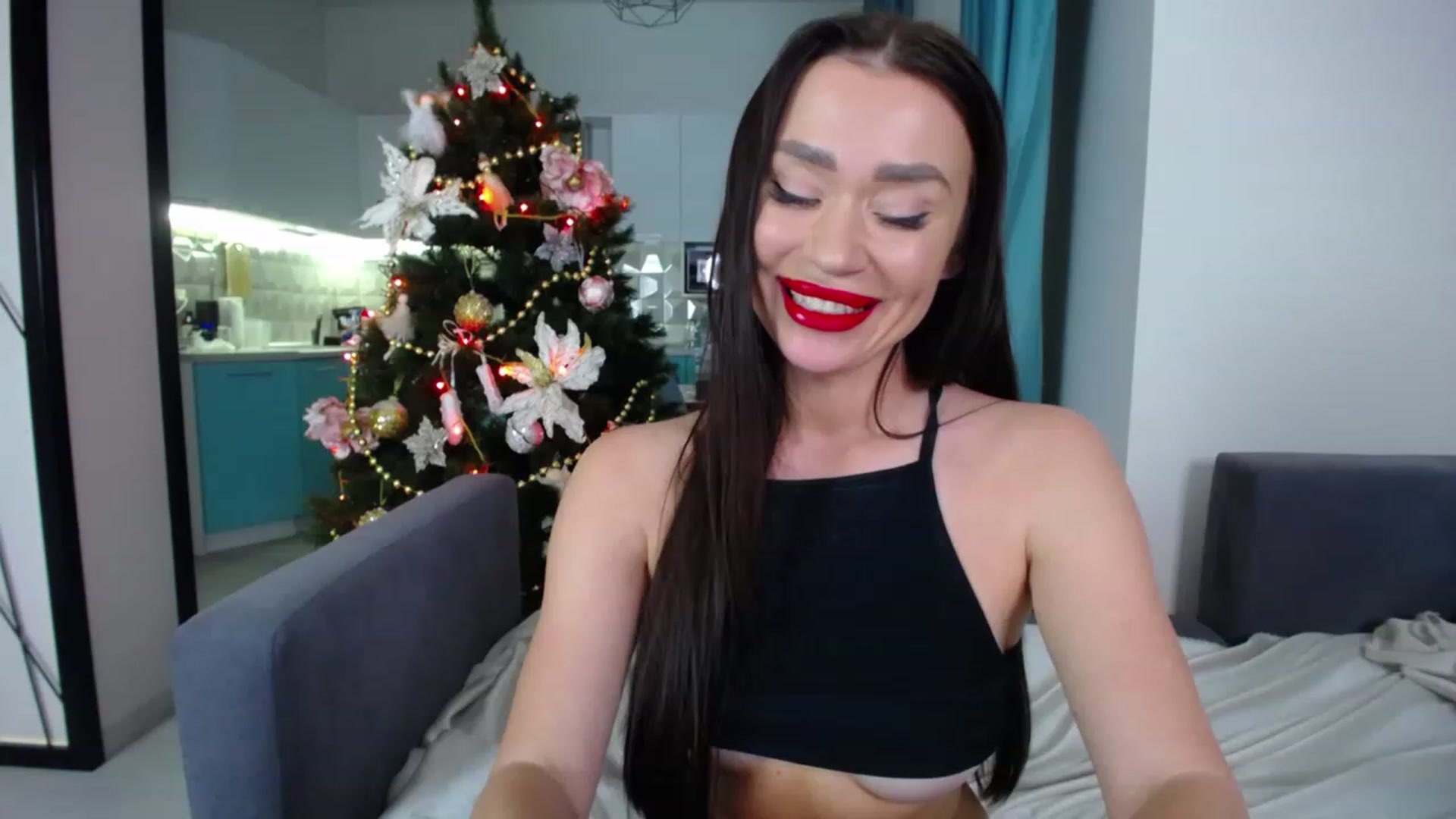 Gallery image thumbnail from Lana_Love's myfreecams stream on, 12/27/2022, 22:38 image 19 of 20
