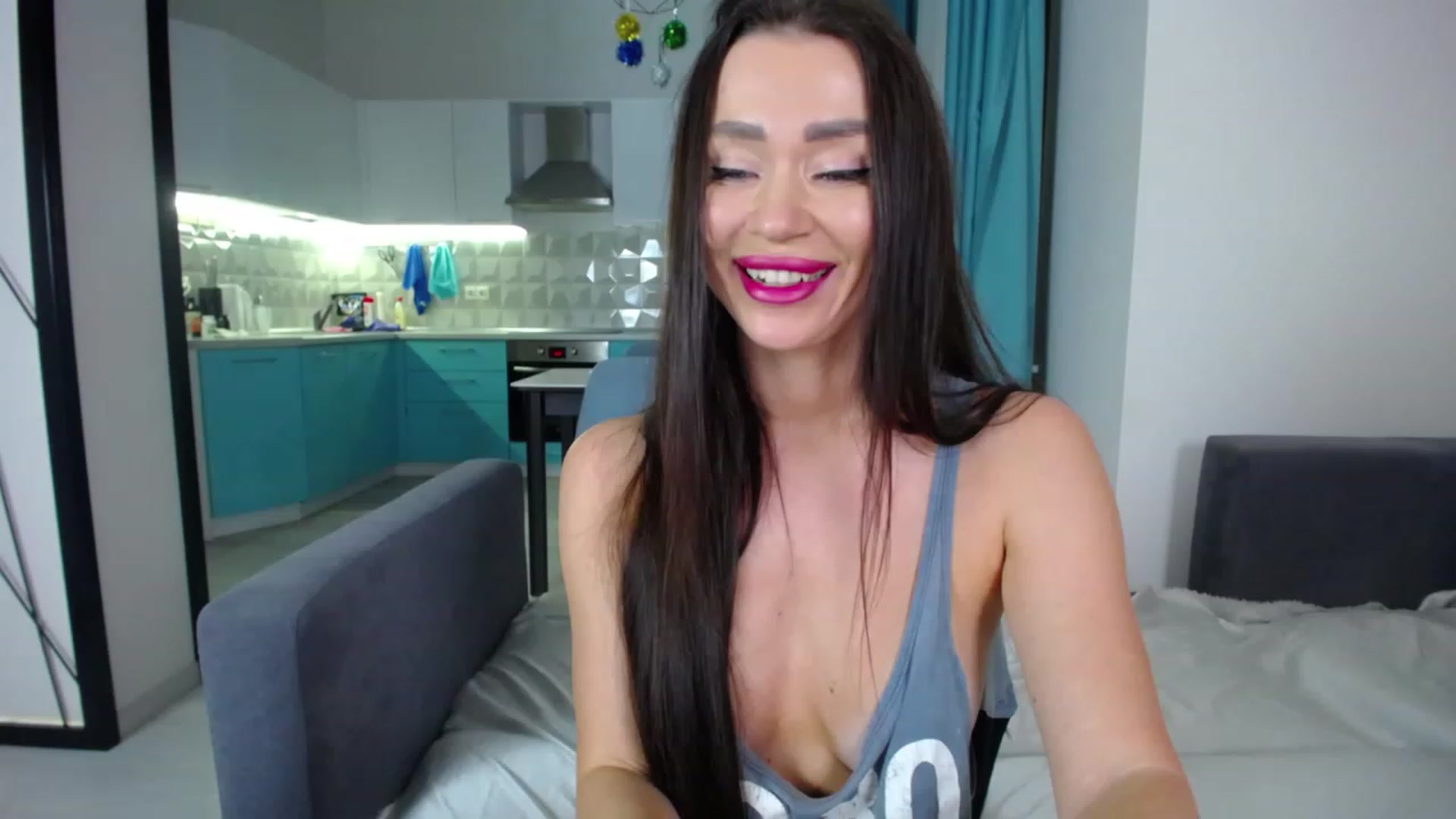 Gallery image thumbnail from Lana_Love's myfreecams stream on, 01/03/2023, 20:49 image 2 of 20