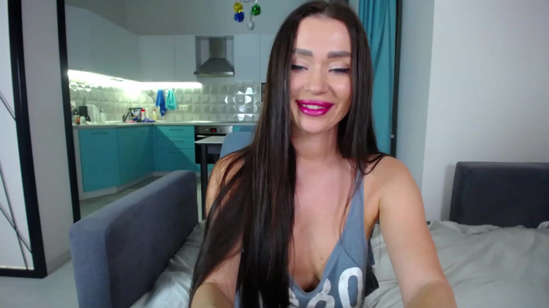 Gallery image thumbnail from Lana_Love's myfreecams stream on, 01/03/2023, 20:49 image 9 of 20